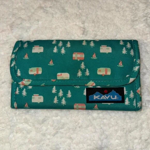 Kavu Sling Bag + Wallet - Camping Style - Picture 5 of 7